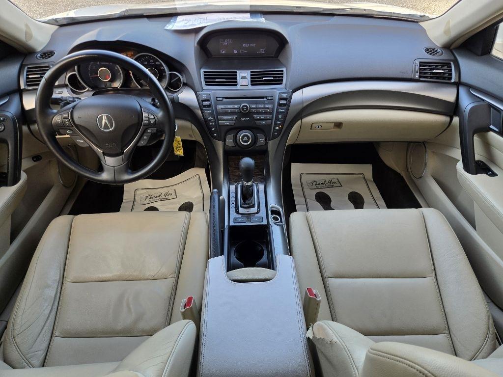 Acura TL 4dr Sdn Auto 2WD 2012