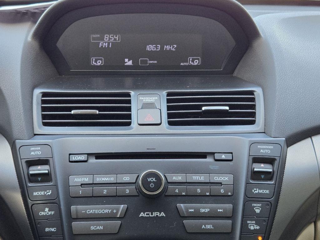 Acura TL 4dr Sdn Auto 2WD 2012