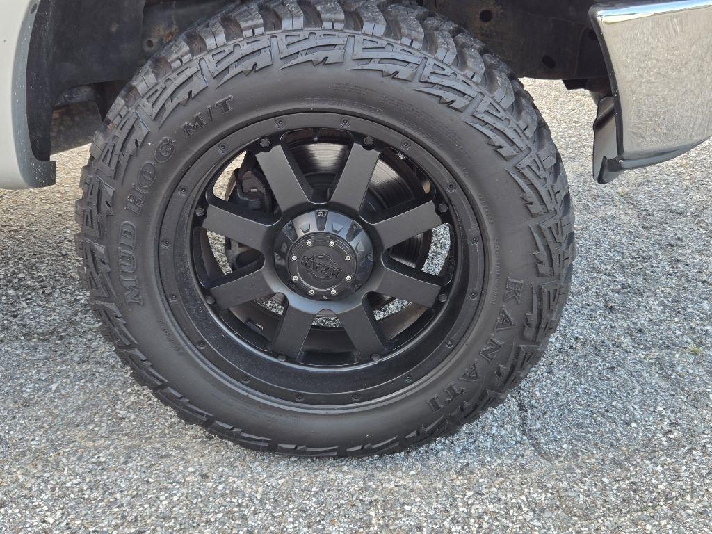 Ford F-150 4WD SuperCrew 145" Platinum 2011