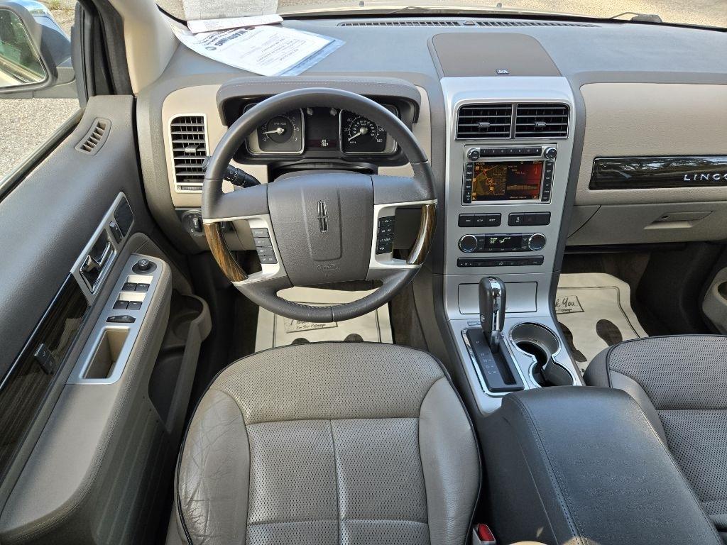 Lincoln MKX FWD 4dr 2010