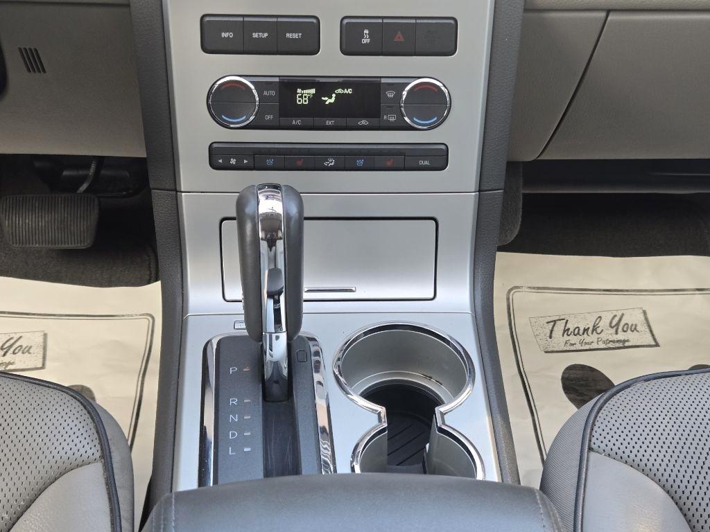 Lincoln MKX FWD 4dr 2010