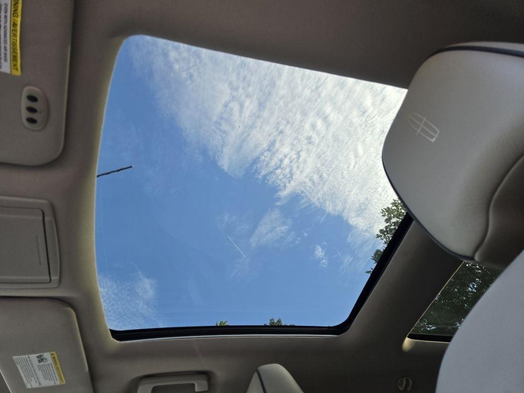 Lincoln MKX FWD 4dr 2010