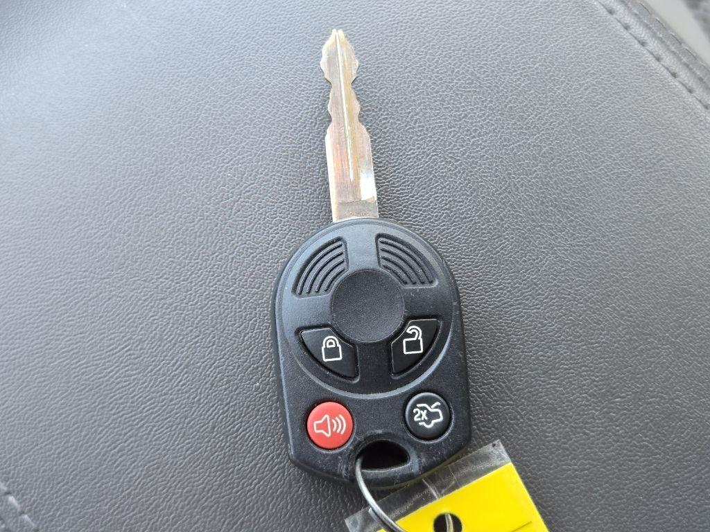 Lincoln MKX FWD 4dr 2010