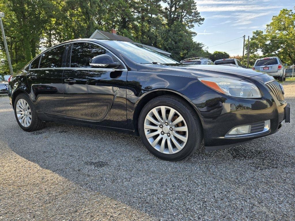 Buick Regal 4dr Sdn Base 2012