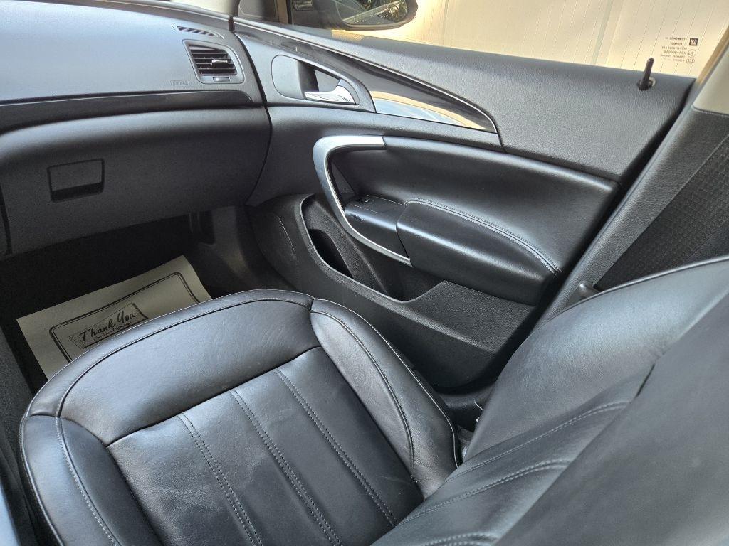 Buick Regal 4dr Sdn Base 2012