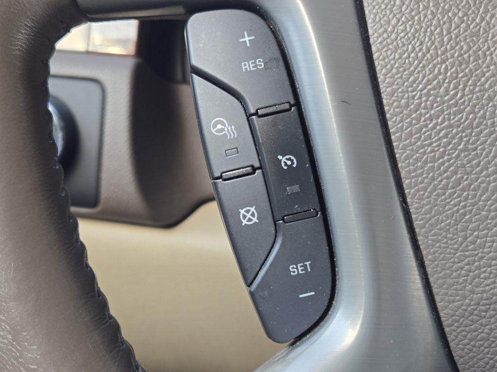 GMC Yukon 4WD 4dr 1500 SLT 2012