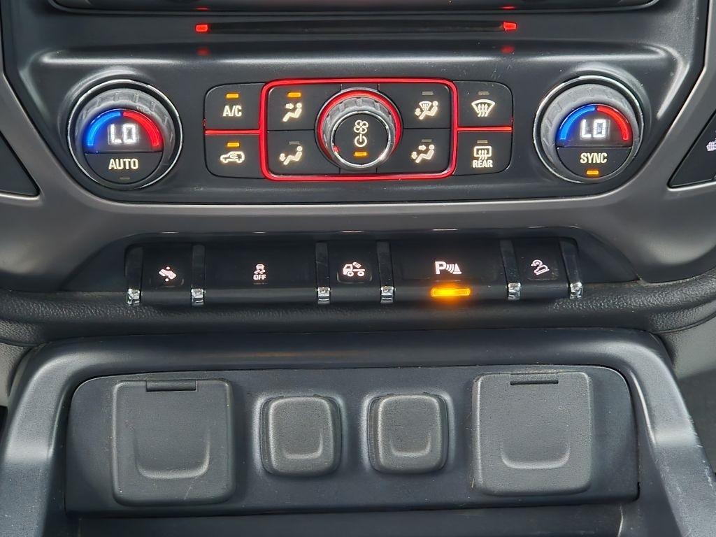 GMC Sierra 1500 4WD Double Cab 143.5" SLT 2014