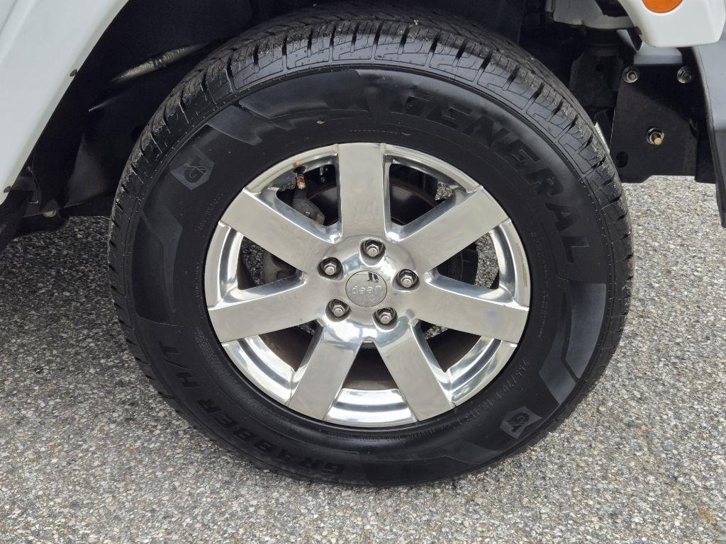 Jeep Wrangler Unlimited 4WD 4dr Sahara 2016