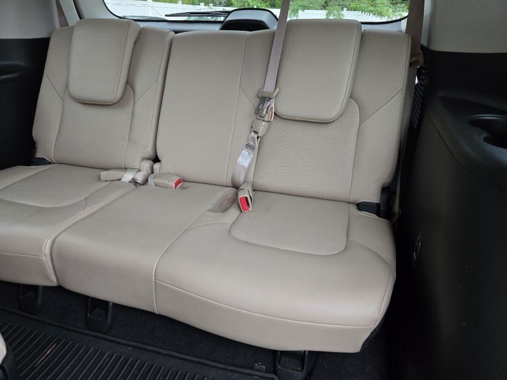 Nissan Armada 4x4 Platinum 2017