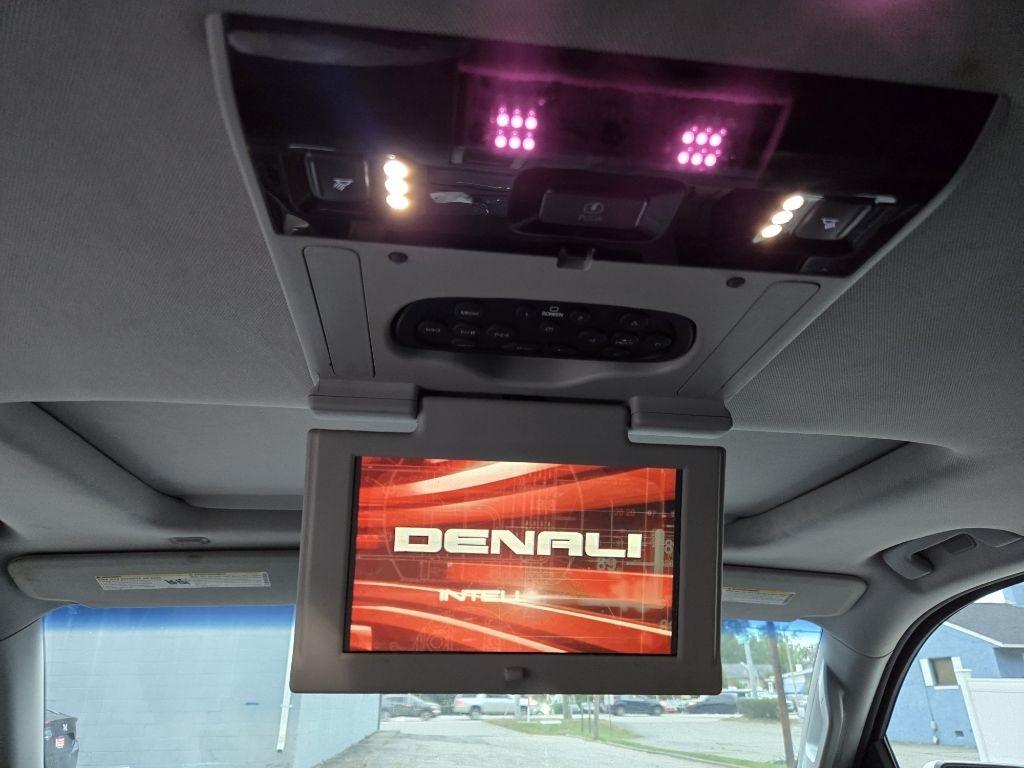 GMC Yukon 4WD 4dr Denali 2016