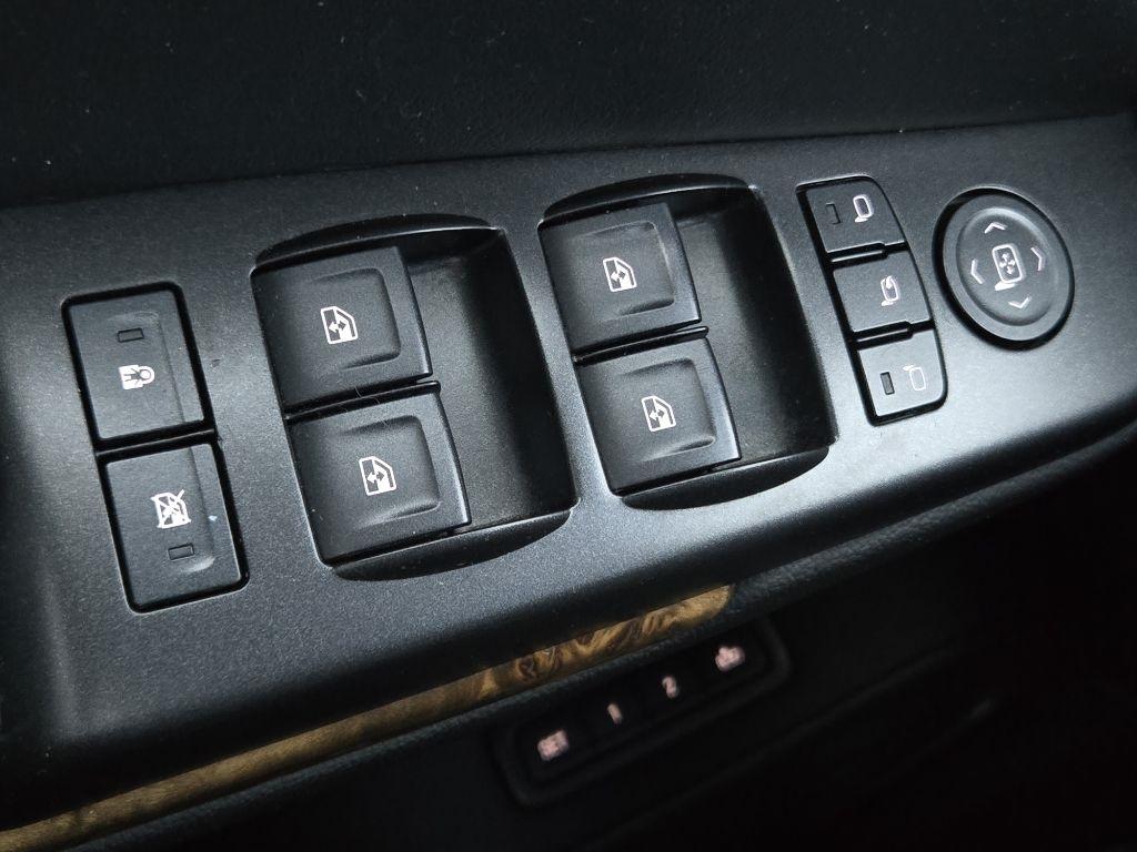 GMC Yukon 4WD 4dr Denali 2016