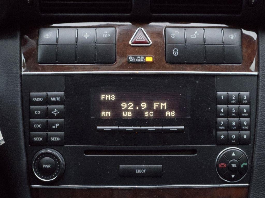 Mercedes-Benz C-Class 4dr Sdn 3.0L Luxury RWD 2007