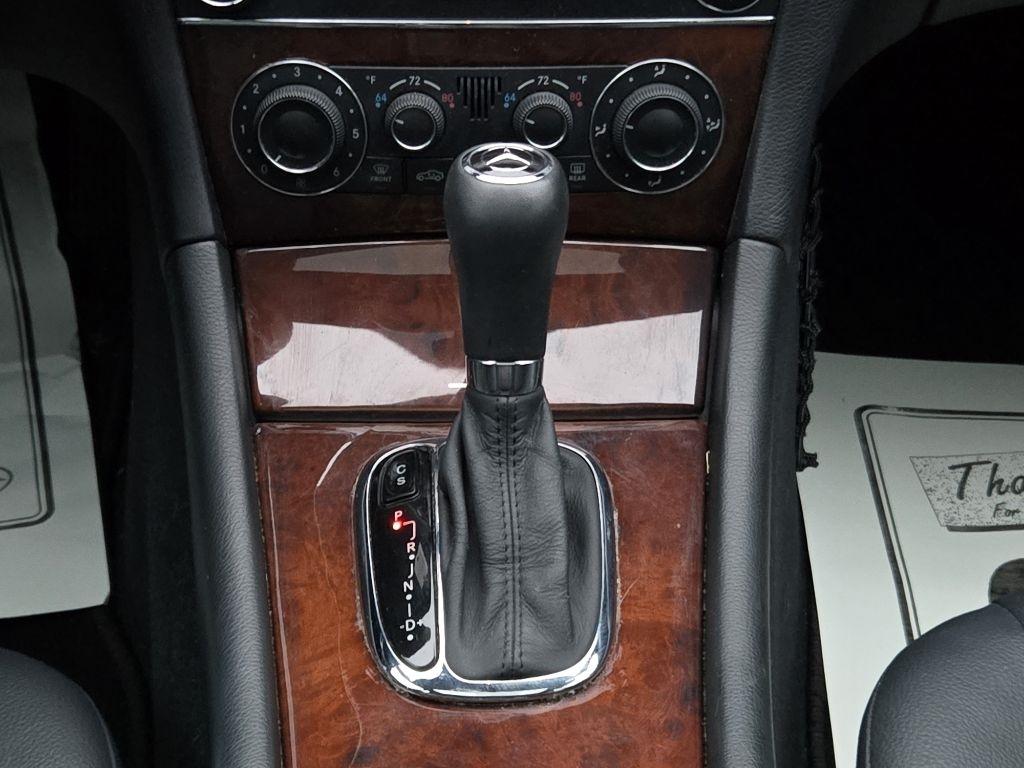 Mercedes-Benz C-Class 4dr Sdn 3.0L Luxury RWD 2007