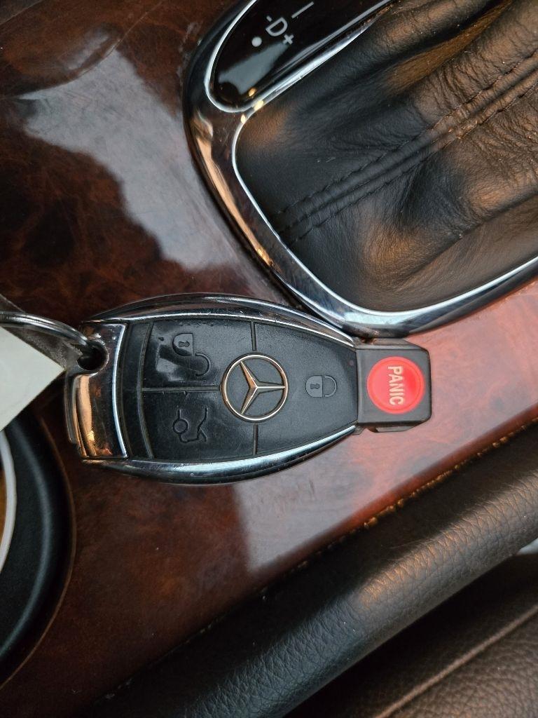 Mercedes-Benz C-Class 4dr Sdn 3.0L Luxury RWD 2007