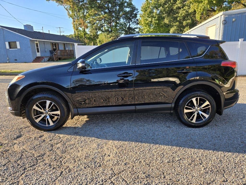 Toyota RAV4 AWD 4dr XLE (Natl) 2016