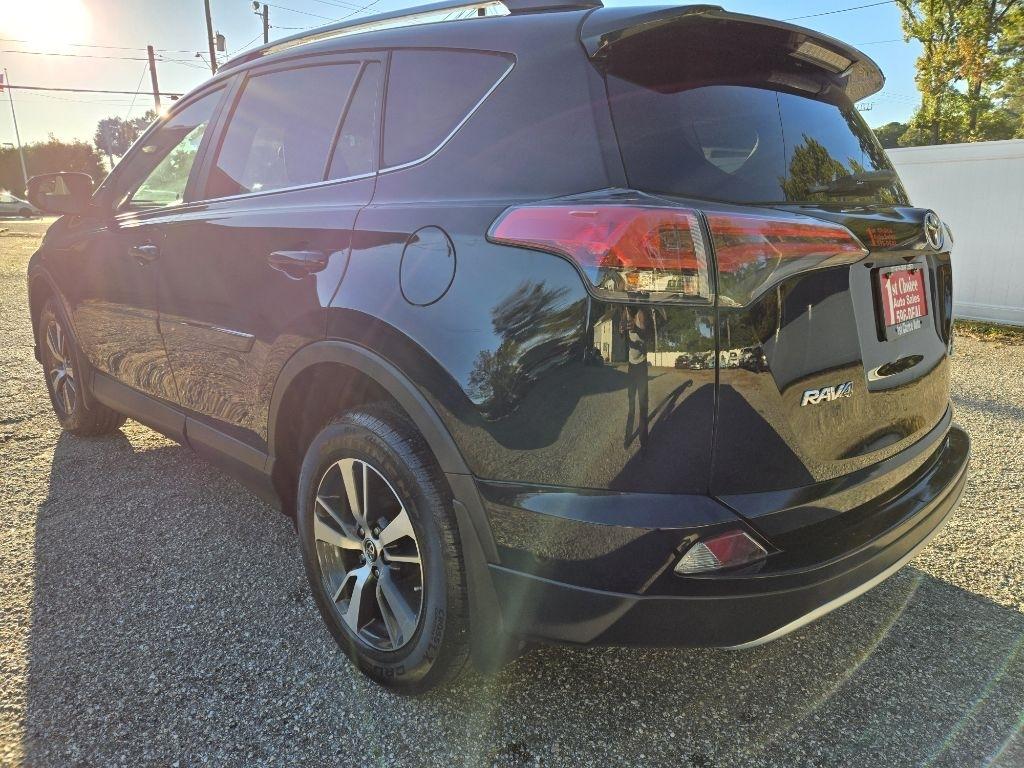 Toyota RAV4 AWD 4dr XLE (Natl) 2016