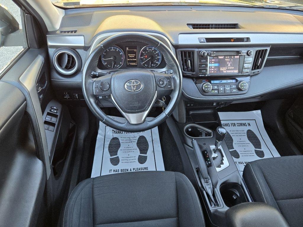 Toyota RAV4 AWD 4dr XLE (Natl) 2016