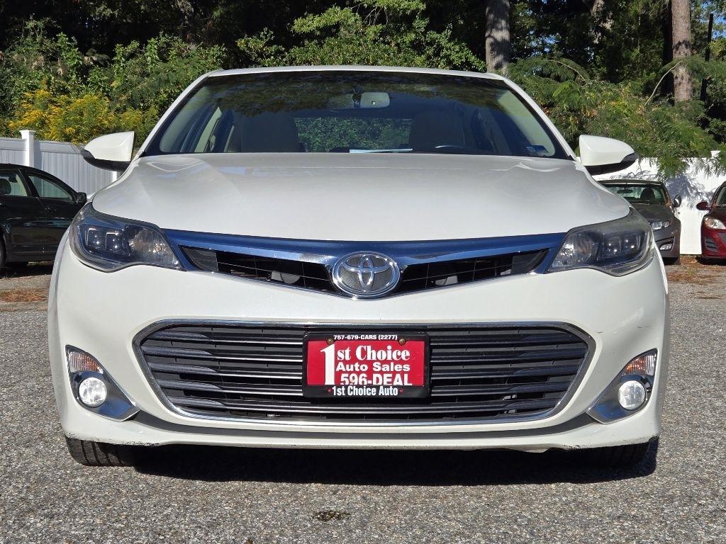 Toyota Avalon 4dr Sdn XLE Premium (Natl) 2013