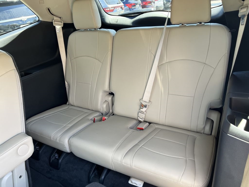 Buick Enclave FWD 4dr Essence 2020 Buick Enclave FWD 4dr Essence 2020