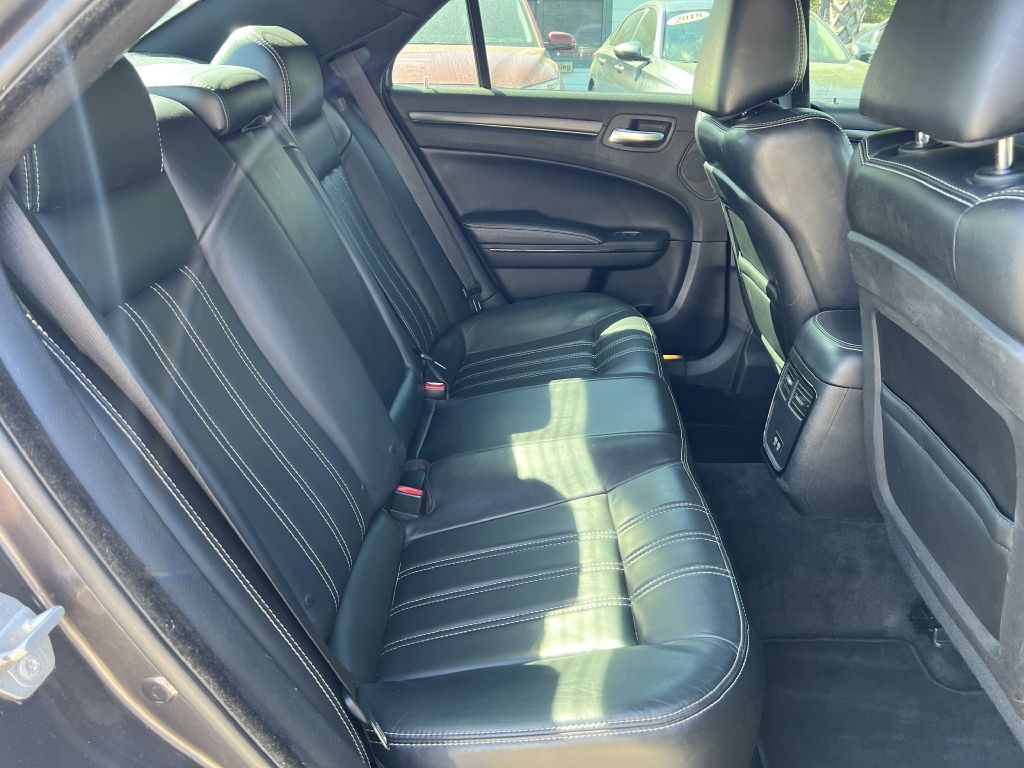 Chrysler 300 4dr Sdn 300S AWD 2016 Chrysler 300 4dr Sdn 300S AWD 2016