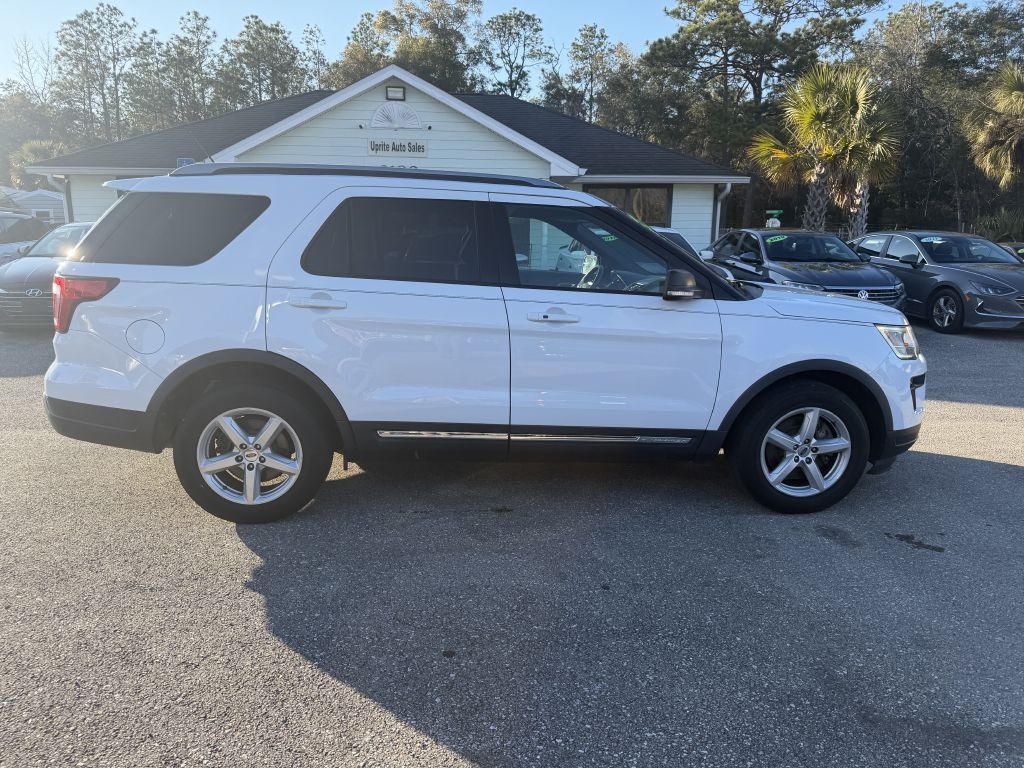 Ford Explorer XLT FWD 2019