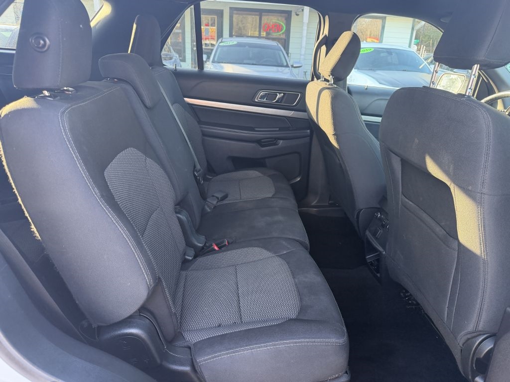 Ford Explorer XLT FWD 2019