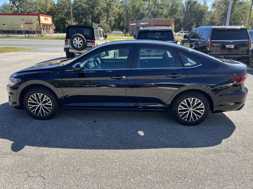 Volkswagen Jetta R-Line Auto 2021 Volkswagen Jetta R-Line Auto 2021