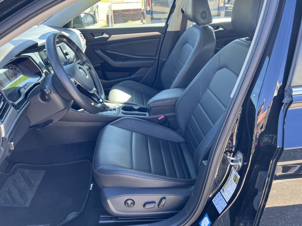 Volkswagen Jetta R-Line Auto 2021 Volkswagen Jetta R-Line Auto 2021