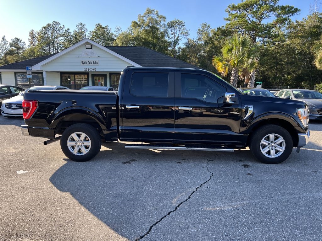 Ford F-150 Lariat 2WD SuperCrew 5.5' Box 2021 Ford F-150 Lariat 2WD SuperCrew 5.5' Box 2021