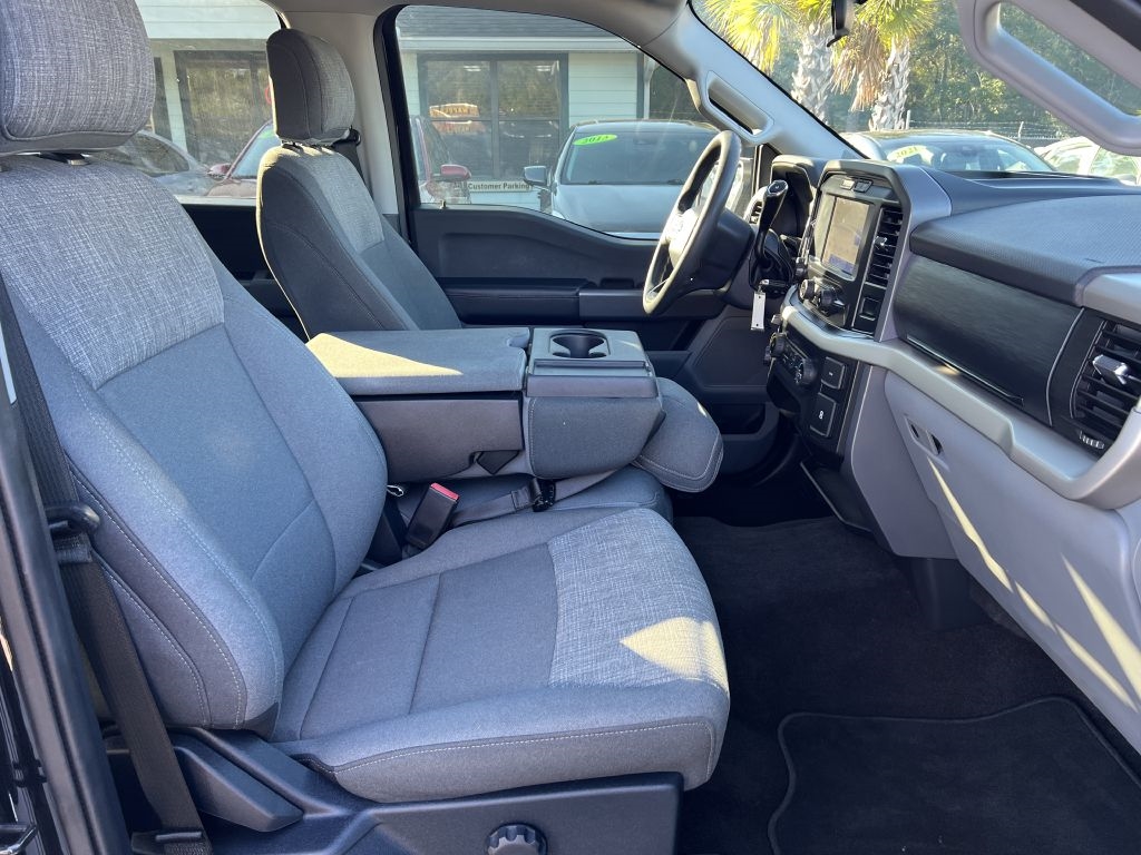 Ford F-150 Lariat 2WD SuperCrew 5.5' Box 2021 Ford F-150 Lariat 2WD SuperCrew 5.5' Box 2021