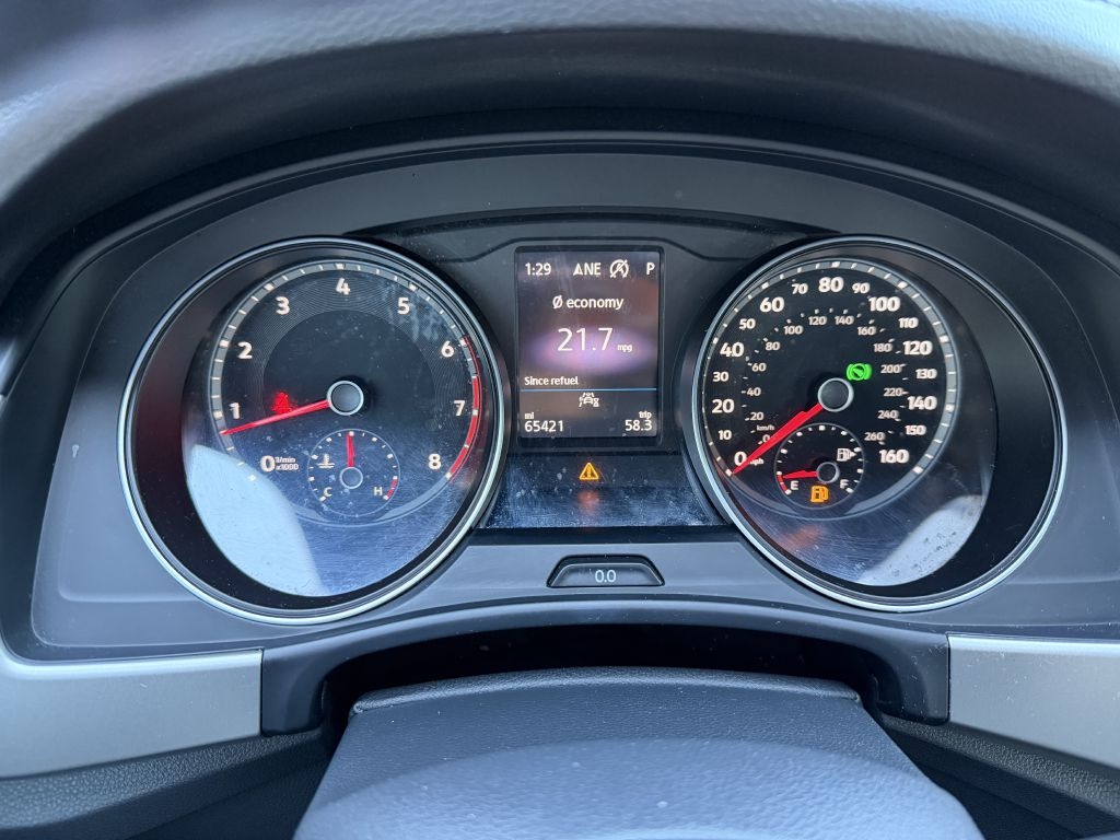 Volkswagen Atlas Cross Sport 2.0T SE w/Technology FWD 2020