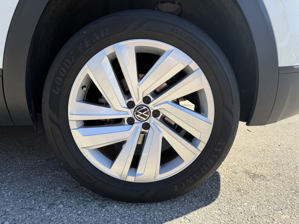 Volkswagen Atlas Cross Sport 2.0T SE w/Technology FWD 2020