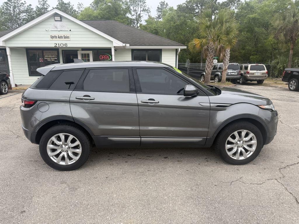 Land Rover Range Rover Evoque 5 Door SE 2017