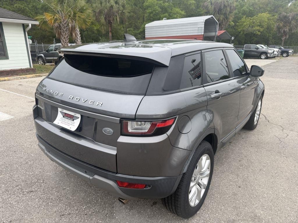 Land Rover Range Rover Evoque 5 Door SE 2017