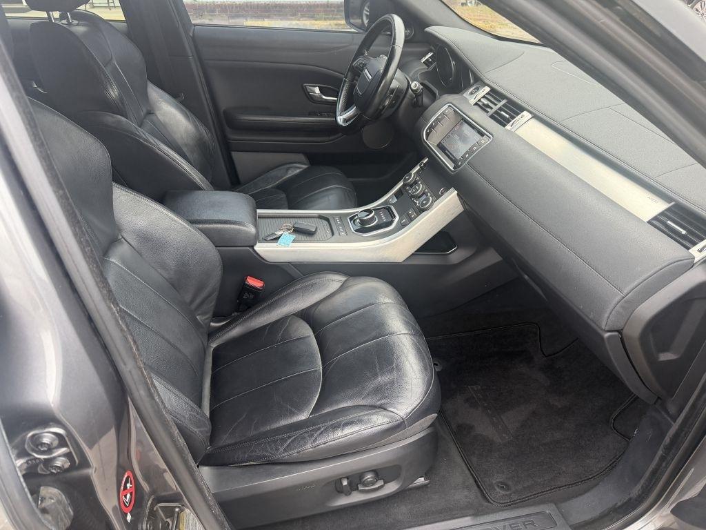 Land Rover Range Rover Evoque 5 Door SE 2017