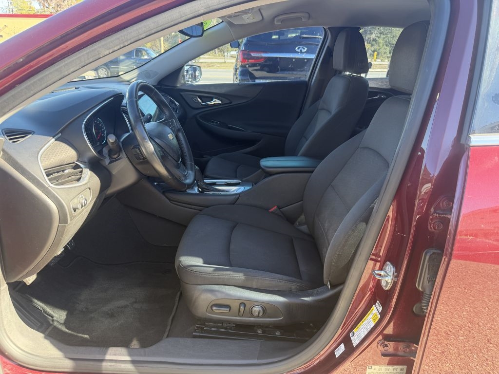 Chevrolet Malibu 4dr Sdn LT w/1LT 2016