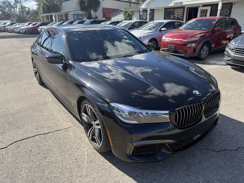 BMW 7 Series 740i Sedan 2019
