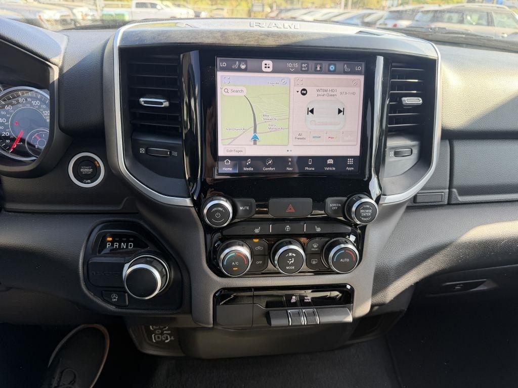 RAM 1500 Big Horn 4x2 Quad Cab 6'4" Box 2023