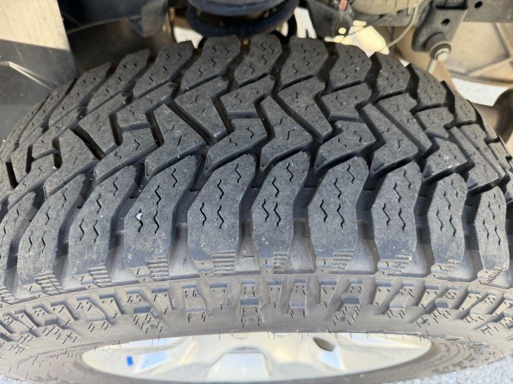 RAM 1500 Big Horn 4x2 Quad Cab 6'4" Box 2023