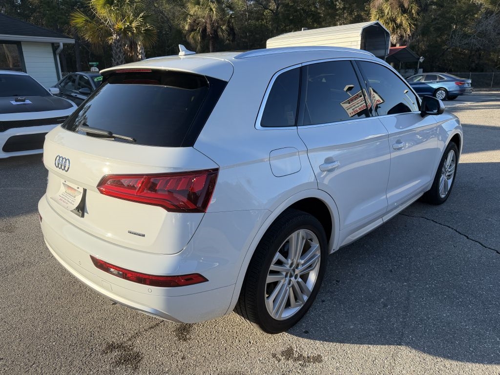 Audi Q5 Premium Plus 45 TFSI quattro 2019