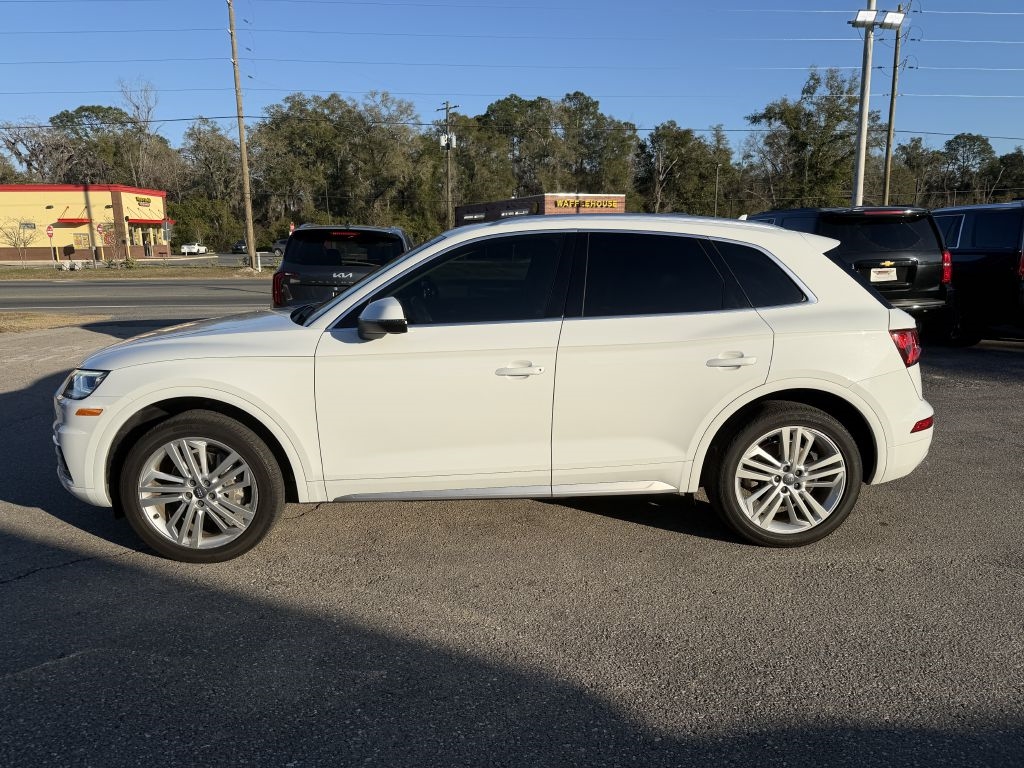 Audi Q5 Premium Plus 45 TFSI quattro 2019