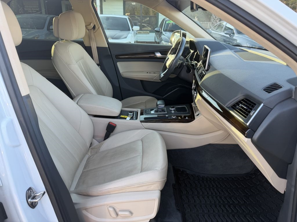 Audi Q5 Premium Plus 45 TFSI quattro 2019