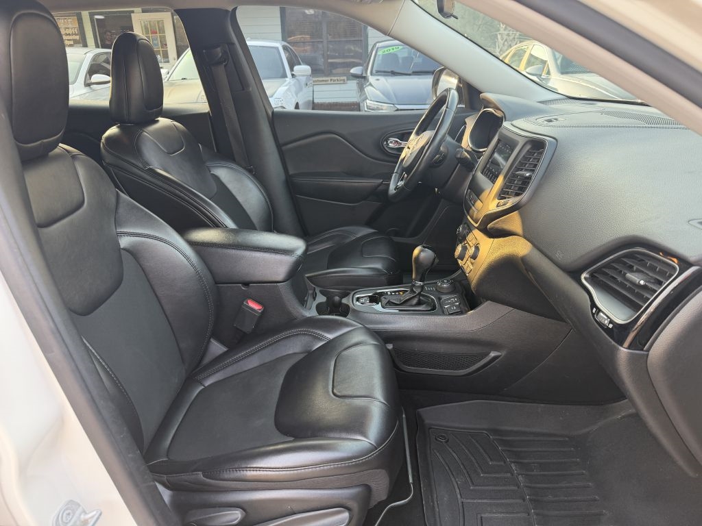 Jeep Cherokee Altitude 4x4 2019