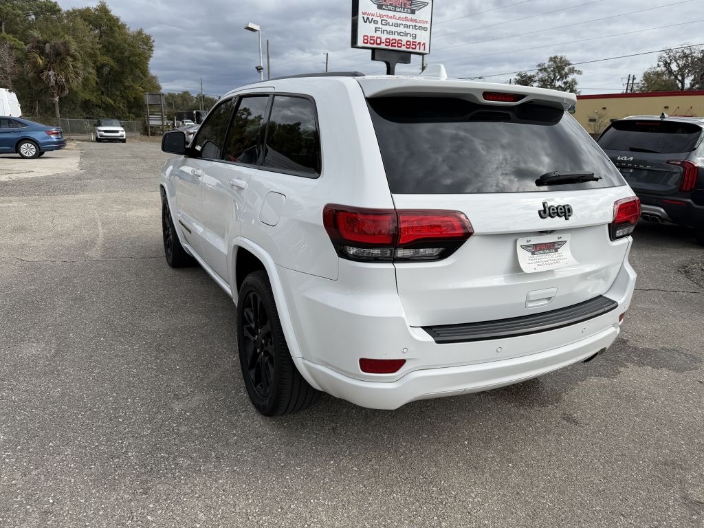 Jeep Grand Cherokee Laredo X 4x2 2021