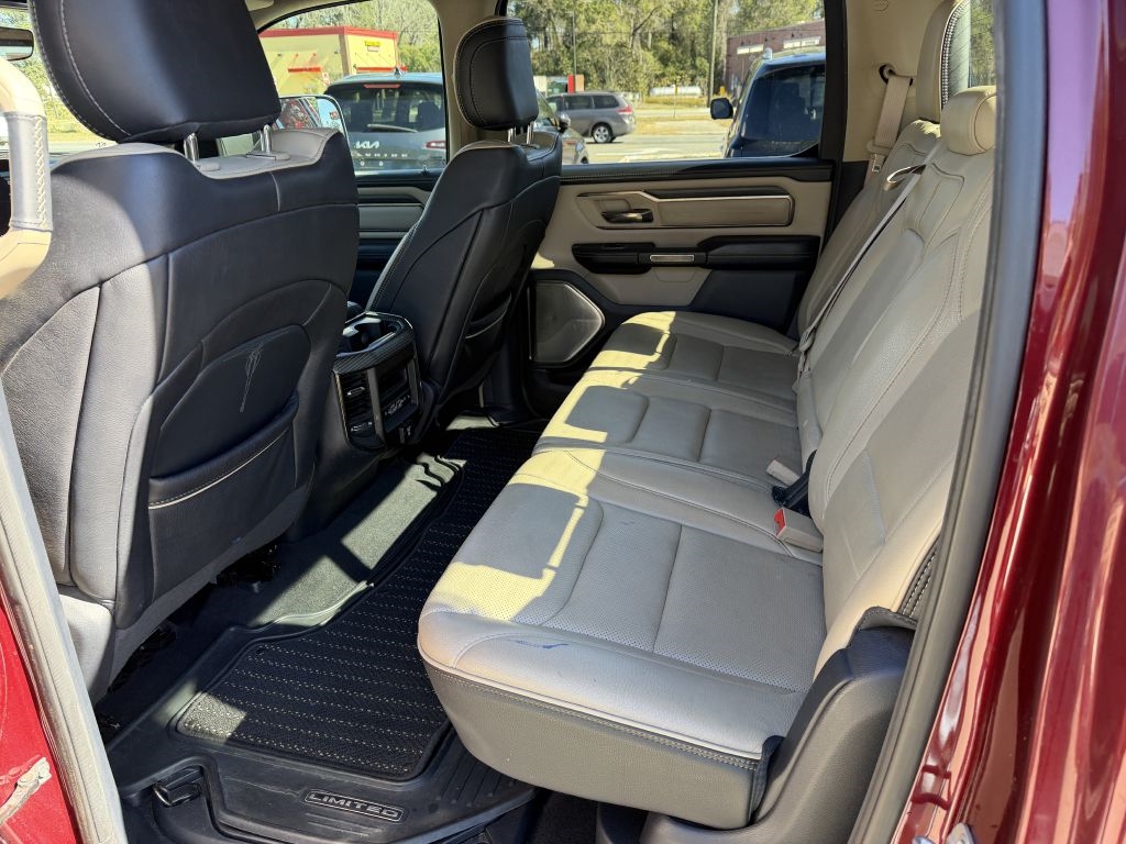 RAM 1500 Limited 4x2 Crew Cab 5'7" Box 2019