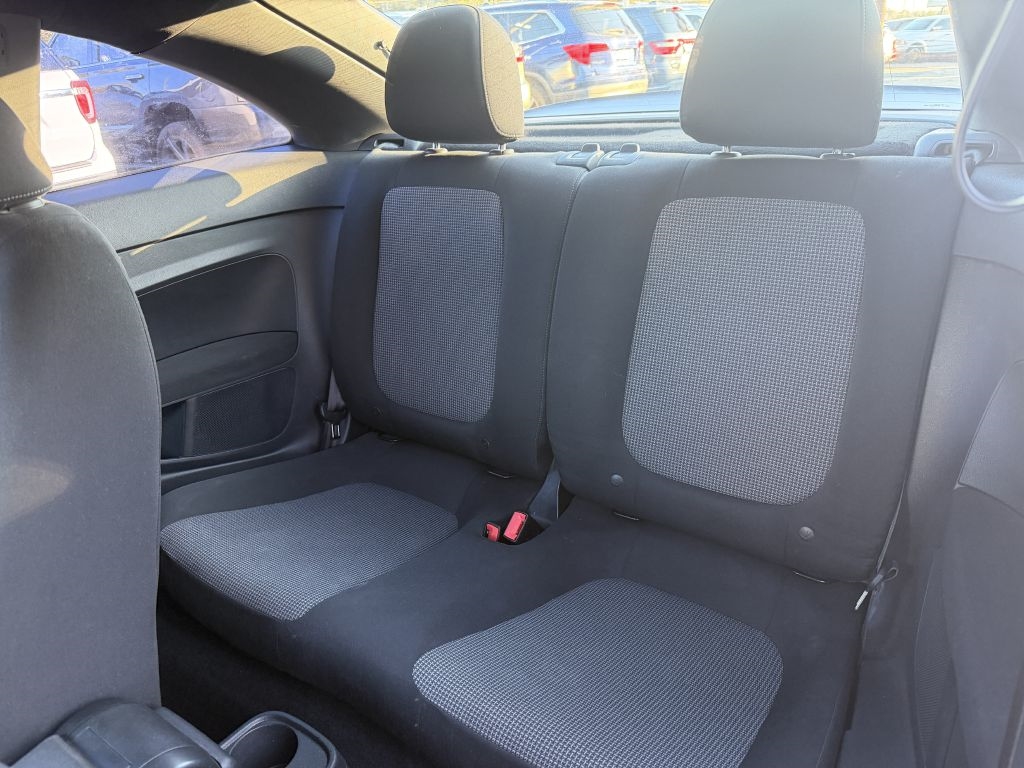 Volkswagen Beetle 1.8T Fleet Auto 2017