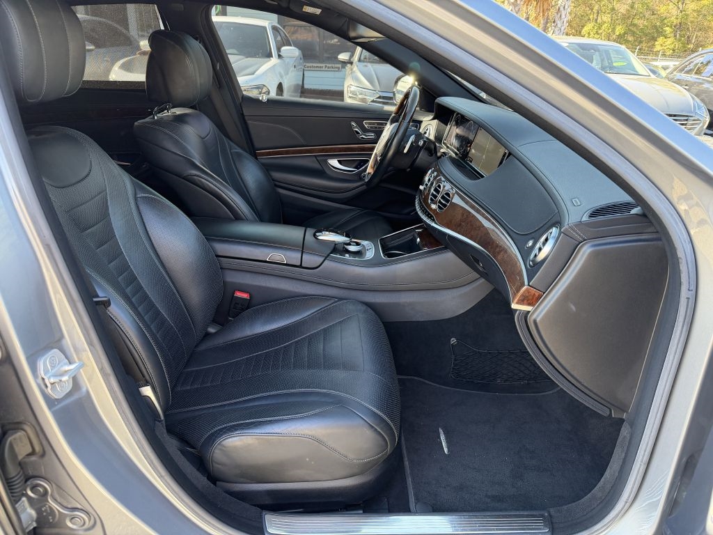 Mercedes-Benz S-Class 4dr Sdn S 550 RWD 2015