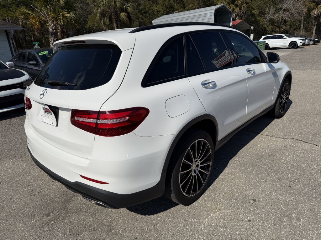 Mercedes-Benz GLC GLC 300 SUV 2017
