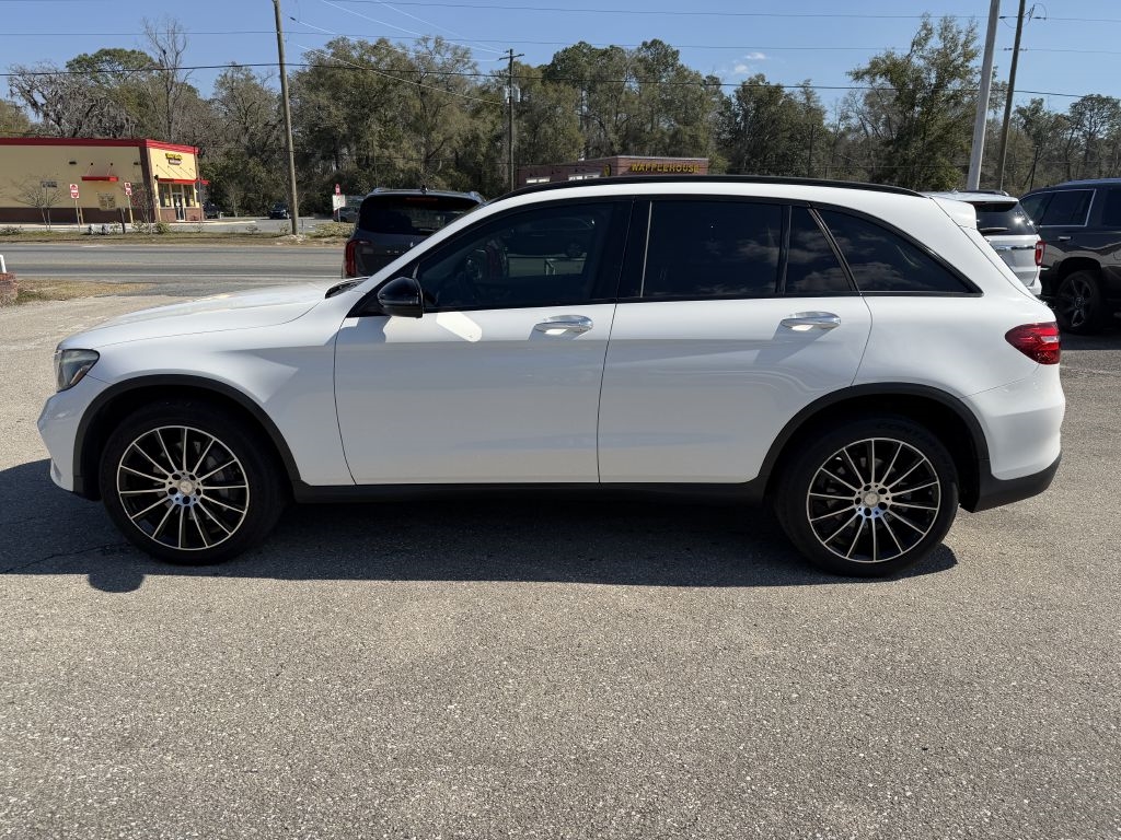 Mercedes-Benz GLC GLC 300 SUV 2017