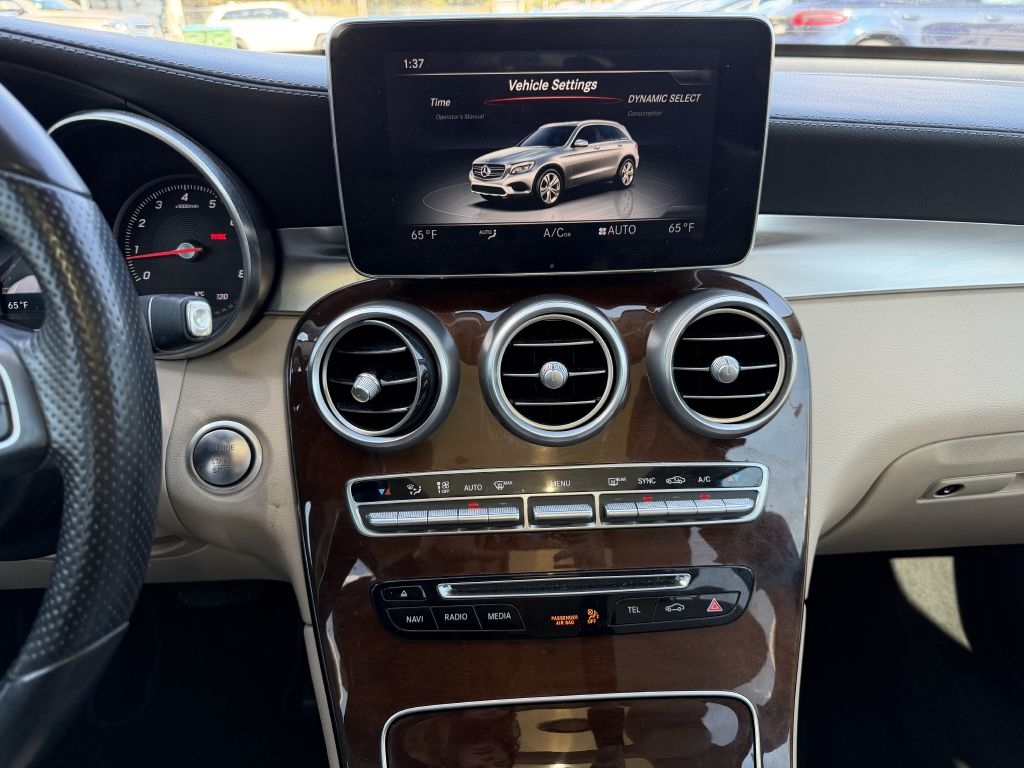 Mercedes-Benz GLC GLC 300 SUV 2017